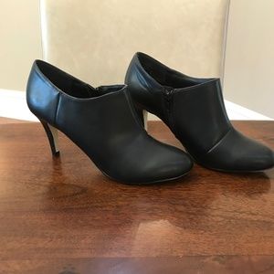 Alfred Sung Shoe-booties